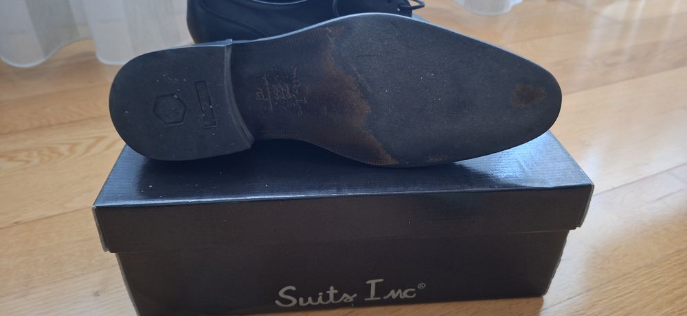 Sapatos Homem Pretos Suits Inc Tam42
