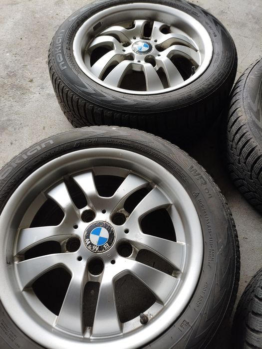 Felgi BMW styling 154 opony zimowe Nokian 16"