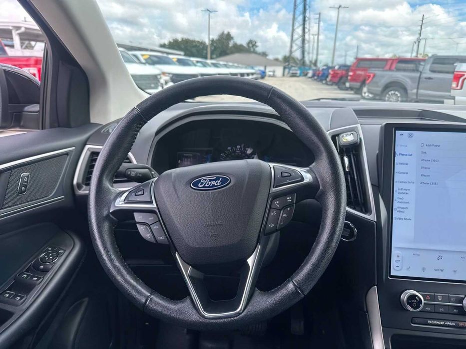 Ford Edge Titanium      2022