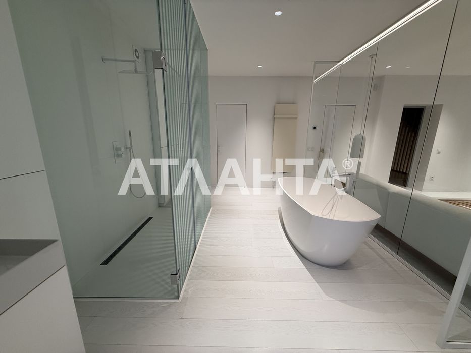 Здається в оренду котедж у Брюховичах, вул. Журавлина