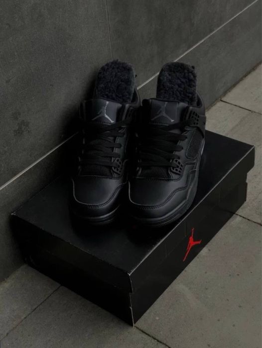 Черные стильные красовки найк / nike jordan black / кроссовки с натуральной кожи на лето / мужские черные красивки джордан