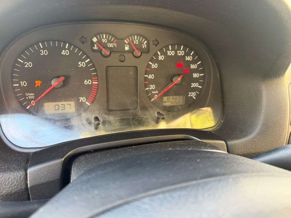 Volkswagen golf 4 — photo 3