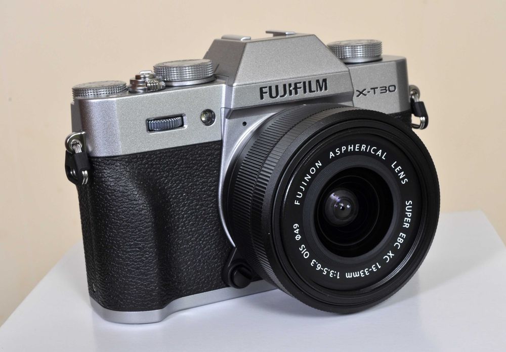 Fuji X-T30III  Novo + Fuji Xc 13x33 OIS, novo, garantia 3 anos
