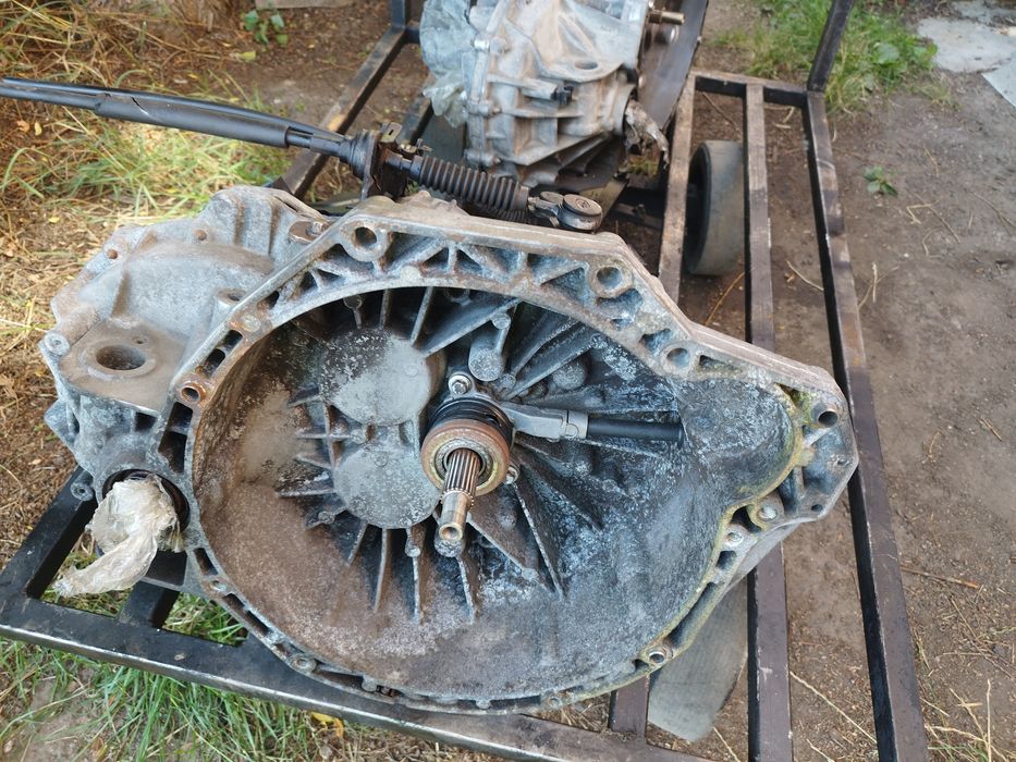 КПП коробка Рено Трафик 2.5dCi PF6012