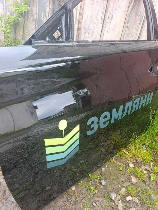 дверка infiniti q50 2016 р.в. передня ліва, водійська дверка.