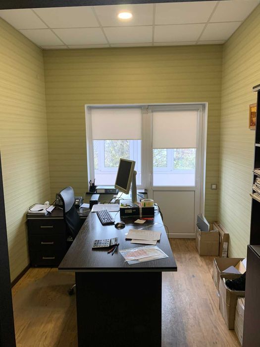 Продам комерційне приміщення