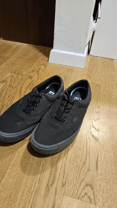 VANS Comfy czarne roz 44