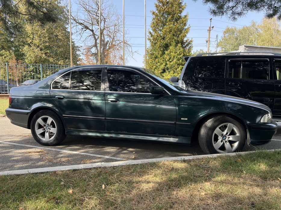 Продам BMW e39.