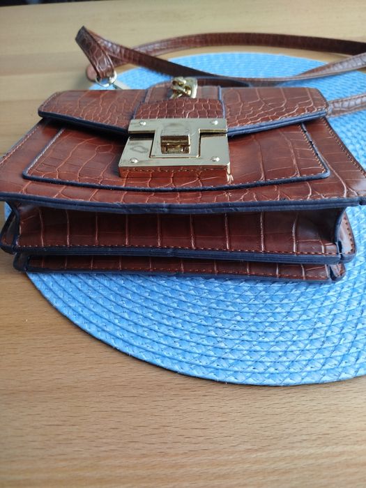 Продам маленьку сумочку.