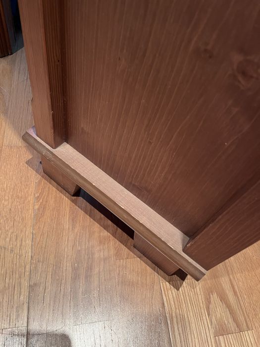 Estante alta em madeira IKEA – 5 prateleiras