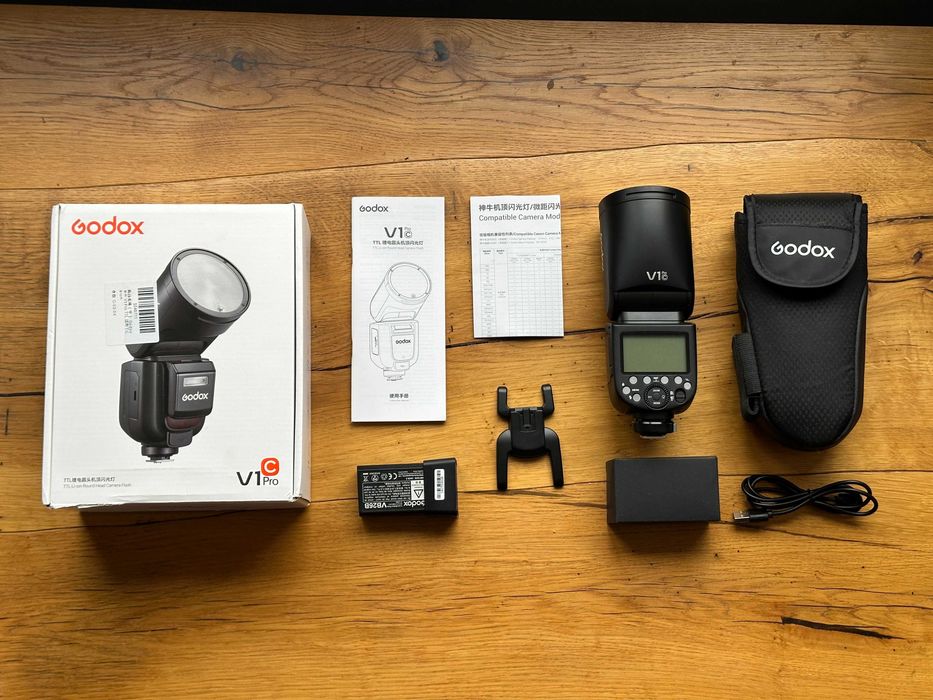 Топовий спалах для Canon Godox V1 Pro + X3 + софтбокс SMDV Flip 28G