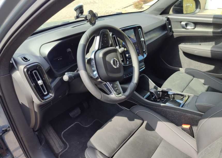 Volvo XC 40 2023