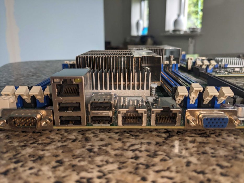 Материнська плата SuperMicro X79 X9DRW-iF