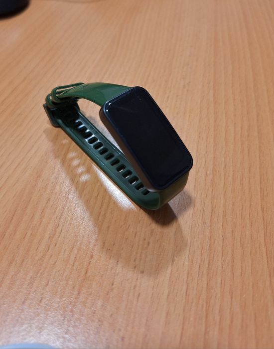 Smartband Huawei Band 8 + 3 Braceletes + Carregador Original