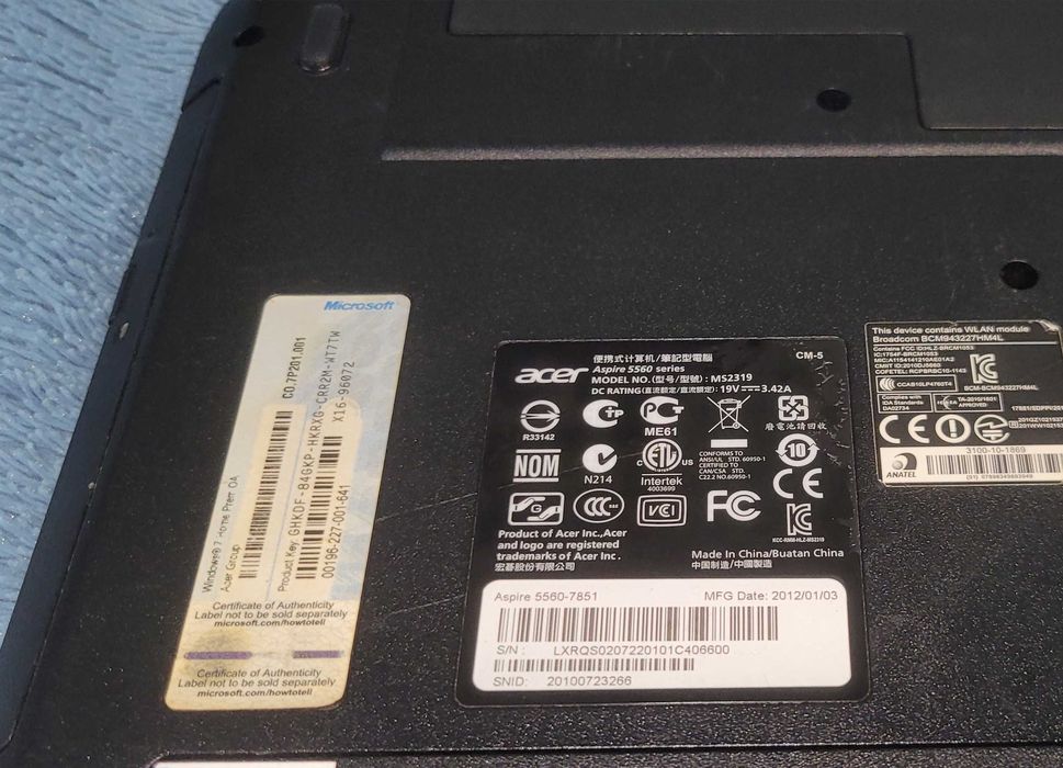 Ноутбук Acer Aspire 5560