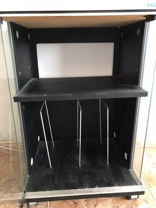 Móvel pioneer em bom estado