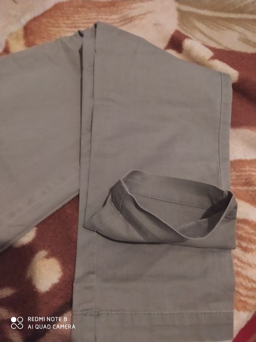 Брюки KHAKIS by GAP-(оригинал) MADE in  SRILANKA