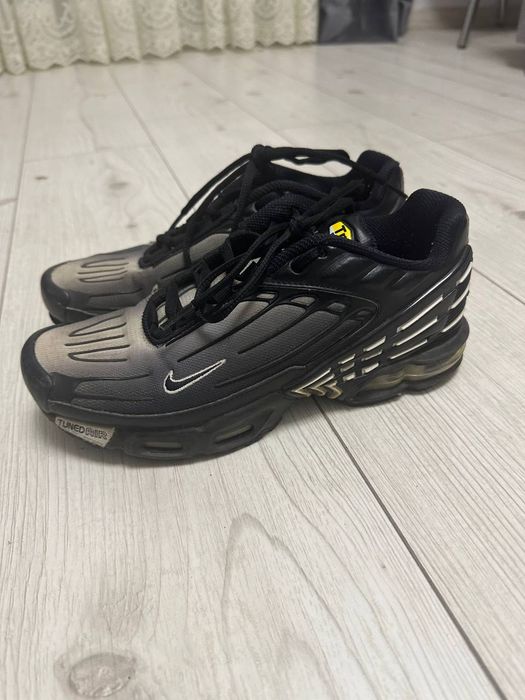 б/у Кросівки Nike Air Max Plus