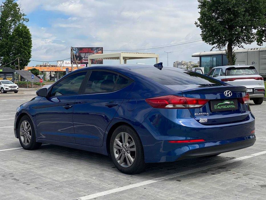 Hyundai Elantra 2018