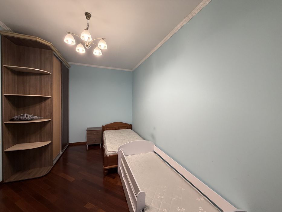 Оренда просторої 3-кімнатної квартири в Новобудові на пр. Чорновола 67