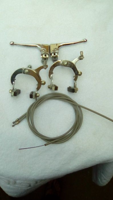 Travões de bicicleta de criança antigos.