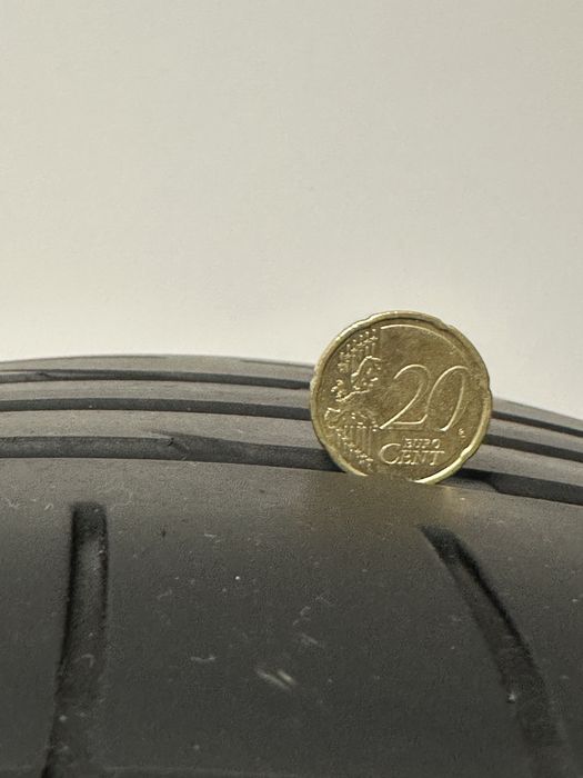 Pneu Bridgestone Runflat - 255/40R18