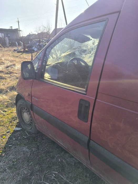 Двері дверка передня ліва Citroën Jumpy 1