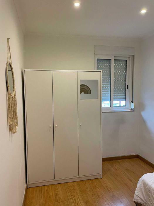 Quarto individual sem caução Olivais