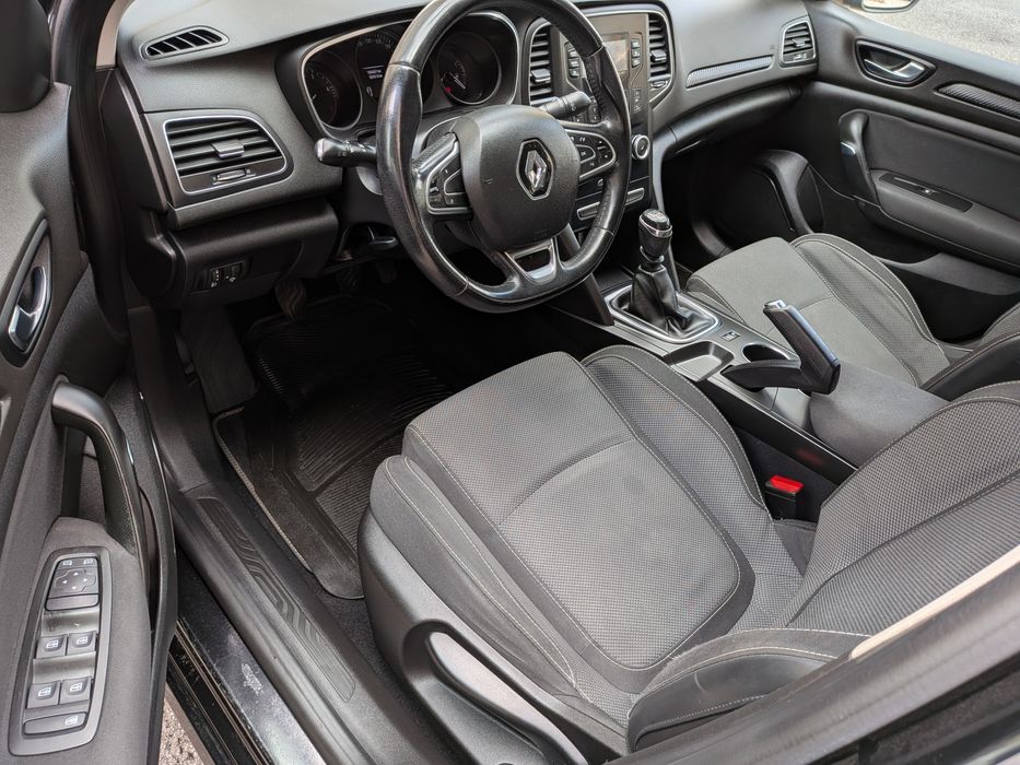Renault Megane ST BLUE  1.5DCI Zen 2019