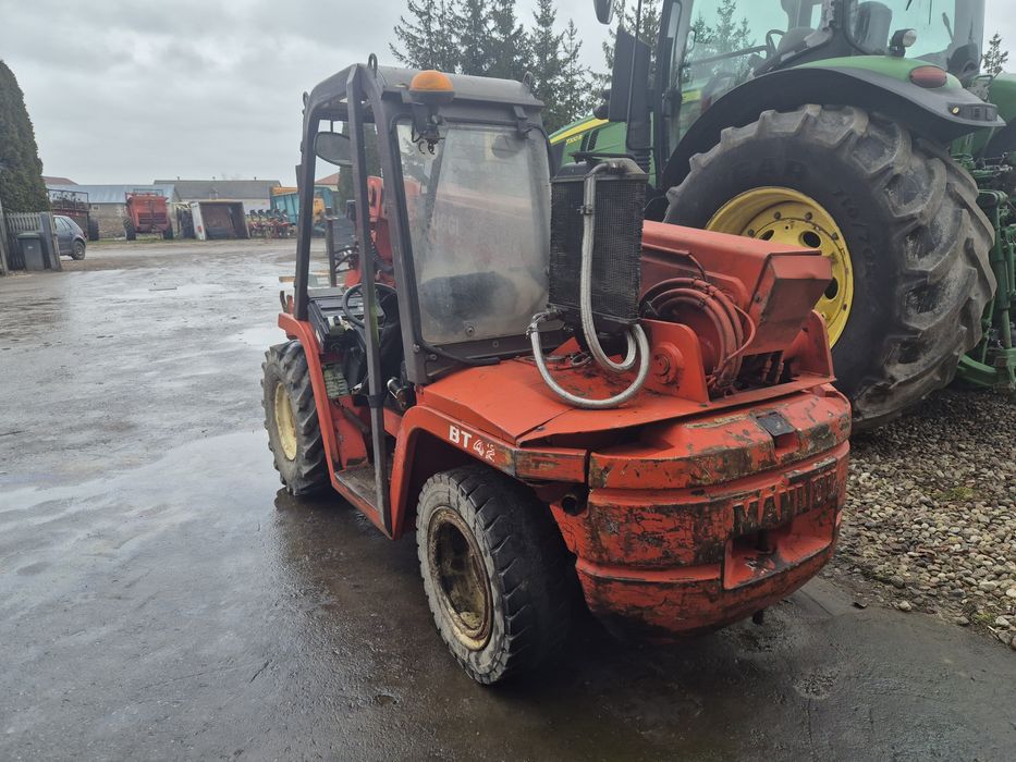 Manitou  BT420  buggiscopic. Jcb , merlo , schaffer ,weidemann