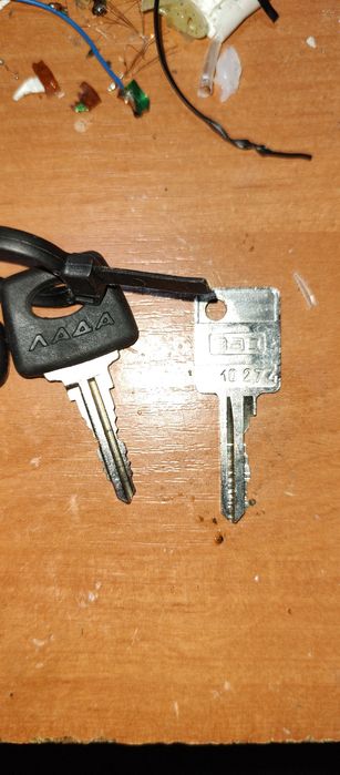 Ключі від замків авто