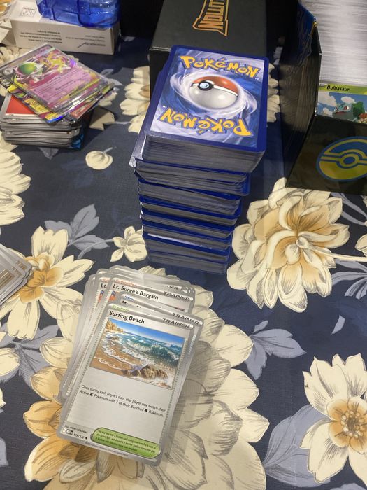 Vendo ou troco cartas pokemon mega e outras
