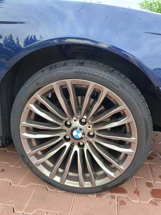Samochod BMW 520i