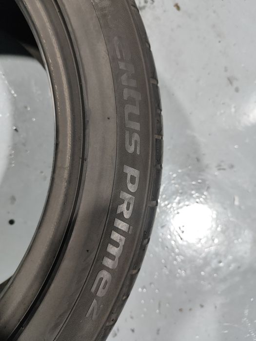 2 pneus semi novos 235-45R18 Hankook - Oferta dos Portes