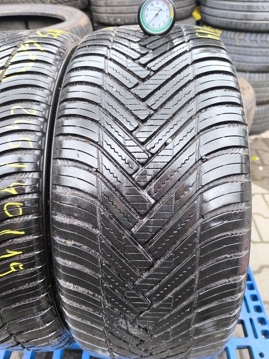 Opony Hankook kinergy 4S 245/40/19 para