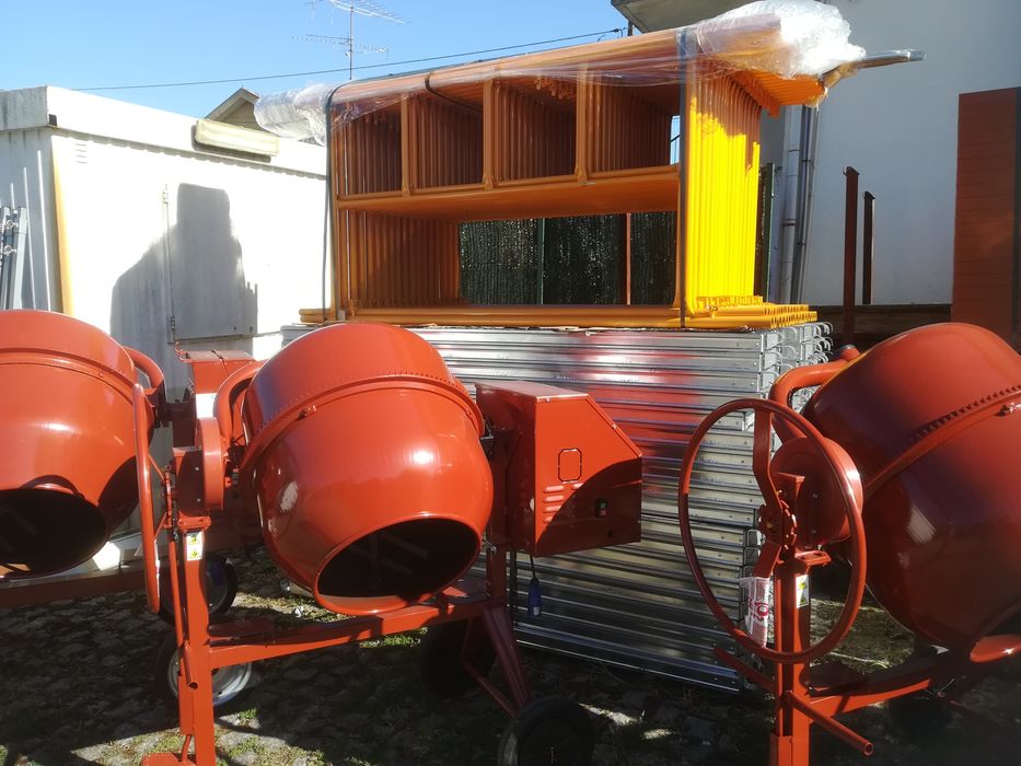 Prancha metálica G30  2,5mts galvanizada para andaime