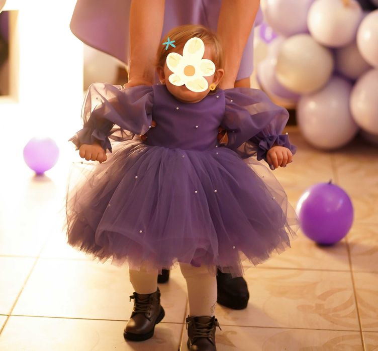 Дуже гарне плаття на 1 рік 80 розмір