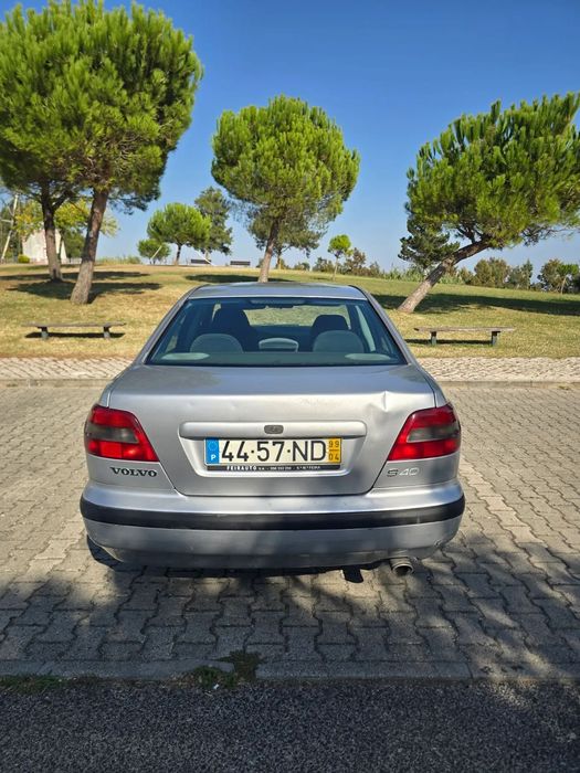 Volvo S40