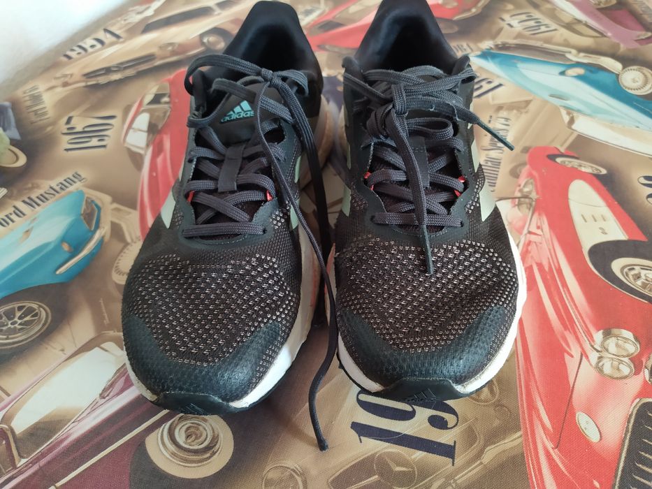 Продам кросівки Adidas, розмір 41.5