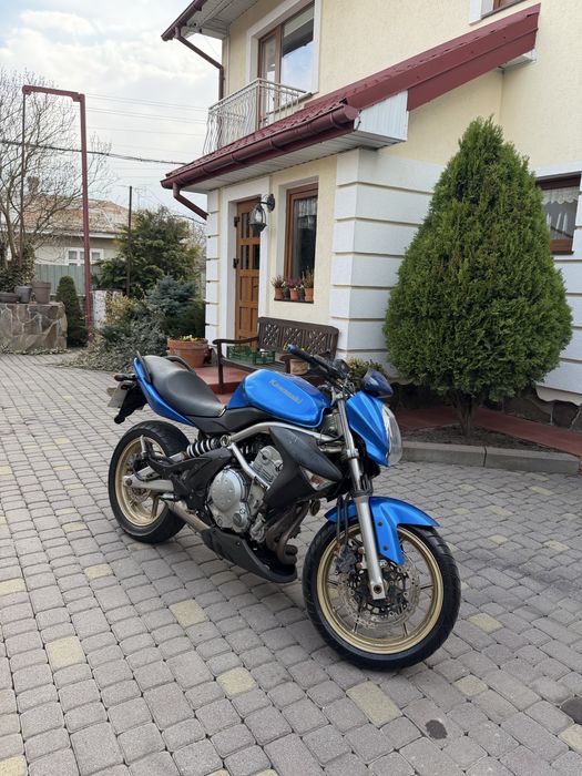 Kawasaki ER6N На документах