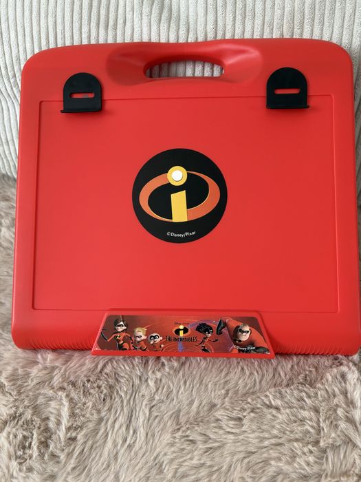 Etui skrzynka na kartki do rysowania