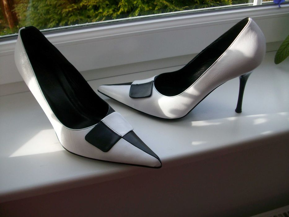 Ryłko Estima skórzane szpilki szpic LK Bennett- gratis 39,5