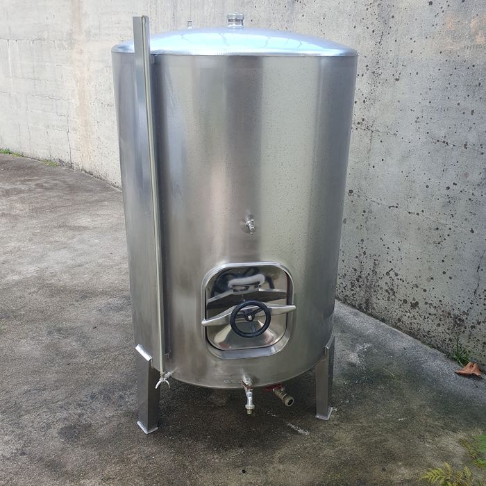 Cuba inox 950 Litros