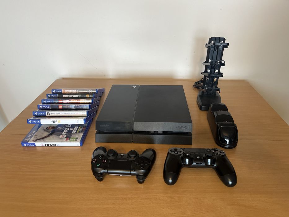 PlayStation4 - プレステ4  500GB Console Playstation 4 Slim 500gb - Chassis E : Amazon.pl