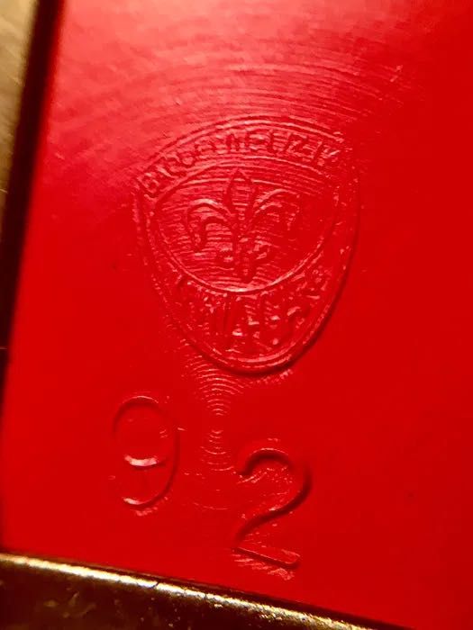 FRASCO de VIDRO - anos 50 - com tampa - 24x14 cm/s