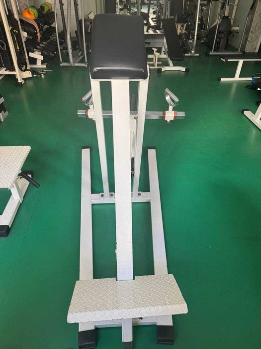 Продам комплект тренажеров для тренажерного зала