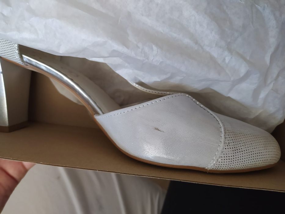 Buty półbuty na korku slupku ślubne 40