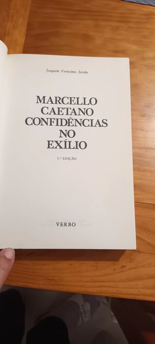 Marcelo Caetano. Confidências no exílio.