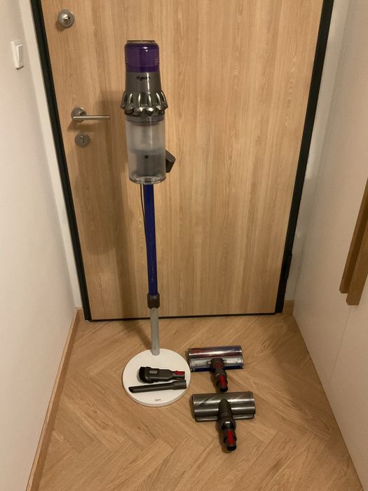 Dyson V11 Absolute extra Pro+ oryginalny stojak!