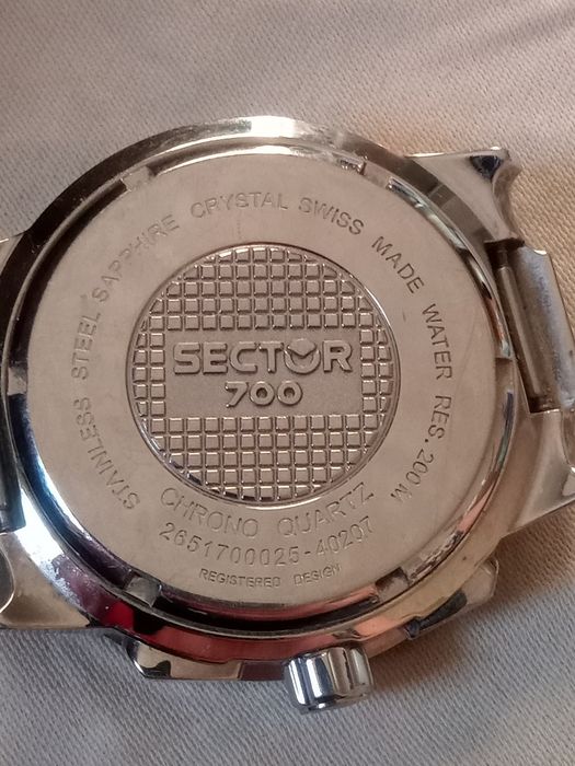 Sector 700 Chrono Quartz